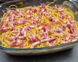 Sonkás-tejszínes rakott tészta recept fázis 17 fotója