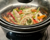 Foto del paso 9 de la receta: Pollo al curry con verduras en la crockpot 🍗🫑🍅🥕🌶️