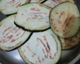 एगप्लांट वॉलनट रोल(eggplant walnut roll recipe in hindi) रेसिपी चरण 1 फोटो