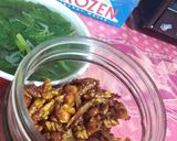 Foto langkah ke 4 dari resep Kering Tempe, Kacang & Teri.