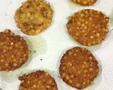 A picture of step 2 of Sabudana Vada.