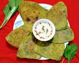 પાલક પરાઠા (Palak Paratha Recipe In Gujarati) રેસીપી સ્ટેપ5ફોટો