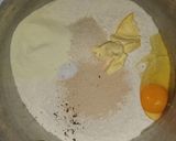 A picture of step 3 of Custard filled Donut balls:.