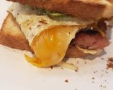 A picture of step 3 of Cali Food Truck Breakfast Sandwich.