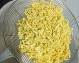 Foto langkah ke 1 dari resep Mie goreng.