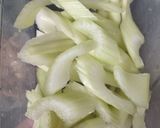 A picture of step 1 of Stir Fry Chicken.