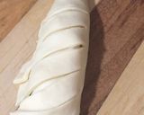 A picture of step 6 of Stuffed Caterpillar buns.