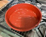 Une image de l'étape 9 de Gâteau salé aux courgettes, poivrons jaunes, chorizo et mozzarella.