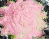 A picture of step 4 of Eggless Cassata (Ice cream Cake).