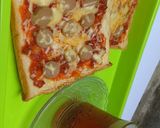 Foto langkah ke 5 dari resep 6. pizza roti teflon #tantanganakhirtahun#masakditahunbaru.