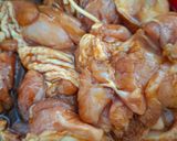 Foto langkah ke 1 dari resep Ayam Kecap Berkuah.