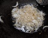 A picture of step 2 of Chatpata Bhindi fry.
