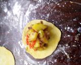 A picture of step 3 of Meatpie recipe.