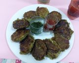 A picture of step 4 of Sprout cutlets.