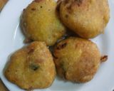 मेक्सिकन वडापाव सँडविच (mexican vada pav sandwich recipe in marathi) रेसिपी स्टेप 5 फोटो 