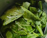 A picture of step 1 of Palak Paratha.