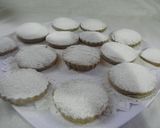 Foto del paso 6 de la receta: Mantecados o polvorones navideños con harina tostada