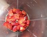 A picture of step 1 of Stroberry moose.