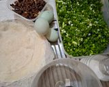 Foto langkah ke 2 dari resep Martabak Telor Bebek.