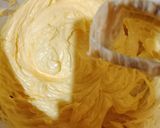 Foto langkah ke 2 dari resep Thumbprint Cookies.