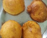 A picture of step 3 of Potato bajji.
