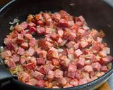 Sonkás-tejszínes rakott tészta recept fázis 9 fotója