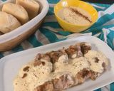 Foto del paso 6 de la receta: Contramuslos de pollo con salsa de queso añejo de oveja
