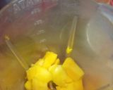A picture of step 1 of Mango lemonade.