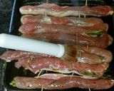 A picture of step 11 of Asparagus wrapped in Meat (Japanese style).