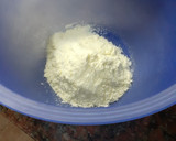Foto del paso 2 de la receta: Budín de pan c/pasas de uva. Grace
