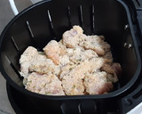 Foto del paso 3 de la receta: Bocaditos de pollo en freidora de aire