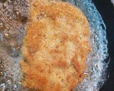 Foto del paso 2 de la receta: Bifes a la milanesa...imperdibles!