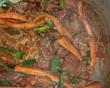 A picture of step 11 of Baked potato wedges served with beef.