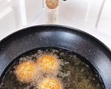 Foto langkah ke 5 dari resep Banana Bomb.