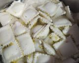 Foto del paso 3 de la receta: Ravioles con salsa de zapallo y atún riquísimos!