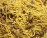 A picture of step 4 of Bottom Round Lo-Mein.