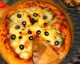 صورة لخطوة 4 من وصفة بيتزا المطاعم 🍕