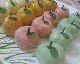 A picture of step 3 of Doodh Peda Apples.