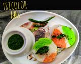 A picture of step 7 of Tricolor Suji Dhokla.