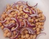 Fluffy's quick spicy chickpea salad recipe step 1 photo