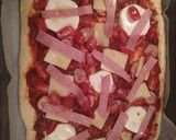 Φωτογραφία βήματος 4 της συνταγής Pizza με λουκάνικο και ρόκα