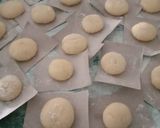 Foto langkah ke 8 dari resep Donat Tanpa Ulen.