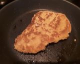 A picture of step 3 of Sig's Jägerschnitzel.