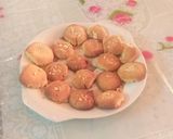 A picture of step 5 of Nankhatai.