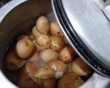 A picture of step 1 of दम आलू ढाबा स्टाइल (dam aaloo dhaba style recipe in hindi).