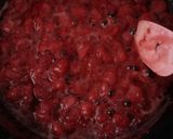 Foto langkah ke 3 dari resep Selai Strawberry.