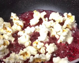 Foto del paso 2 de la receta: Palomitas dulces de colores