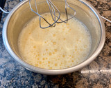 Foto del paso 4 de la receta: Pastel de yogur y manzana