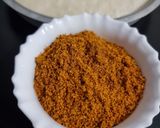 A picture of step 3 of Idli Podi masala.