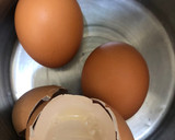 Foto langkah ke 1 dari resep TELUR GORENG MODIF by irre_desirre.